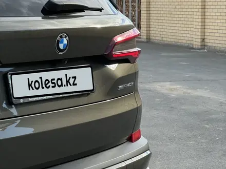 BMW X5 2021 года за 38 000 000 тг. в Атырау – фото 40