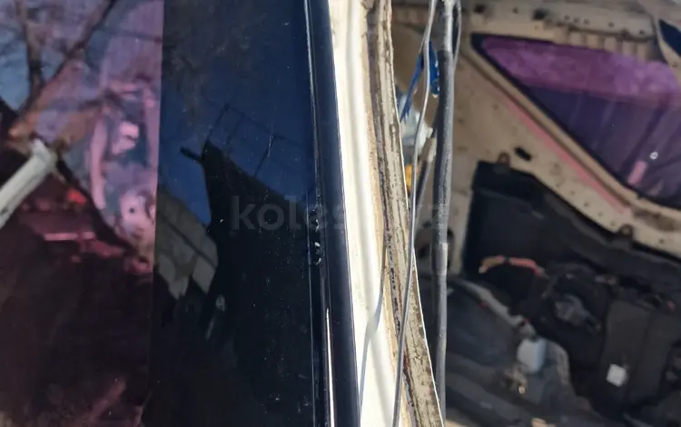 Декоративные молдинги задних стёкол кузова,лев.+прав. за 25 000 тг. в Актобе