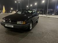 Volkswagen Passat 1991 годаүшін2 100 000 тг. в Алматы
