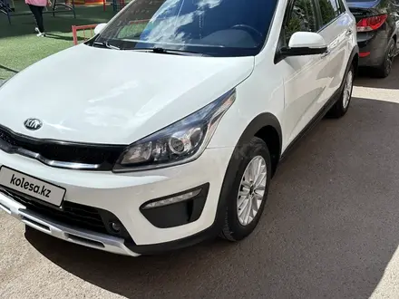 Kia Rio X-Line 2019 года за 7 400 000 тг. в Астана