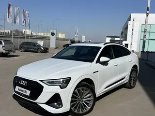 Audi e-tron-sportback, 2020