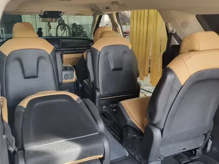 Kia Carnival 2022 года за 21 000 000 тг. в Астана – фото 44