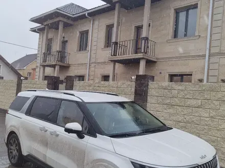 Kia Carnival 2022 года за 21 000 000 тг. в Астана – фото 51