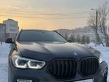 BMW X6 2021 года за 44 400 000 тг. в Астана – фото 4