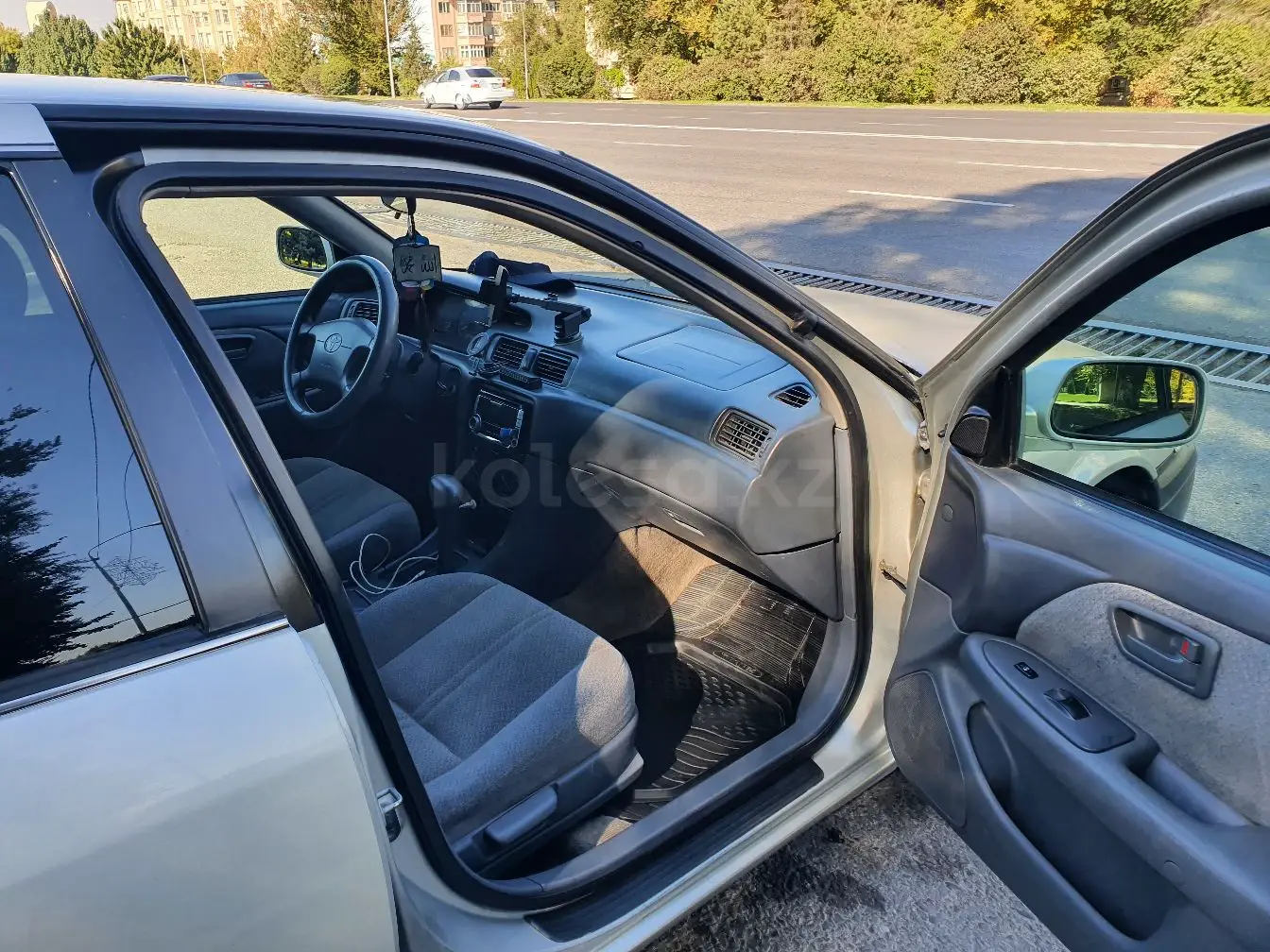 Toyota Camry, 2001