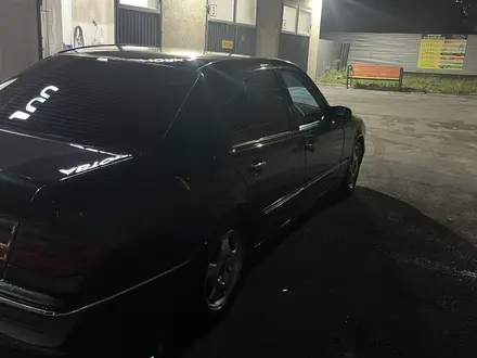 Mercedes-Benz E 320 2001 года за 5 500 000 тг. в Алматы – фото 9