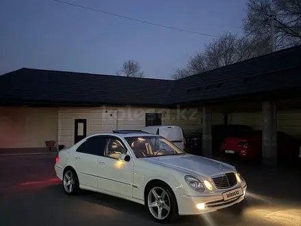 Mercedes-Benz E 320 2004 года за 7 300 000 тг. в Алматы – фото 7