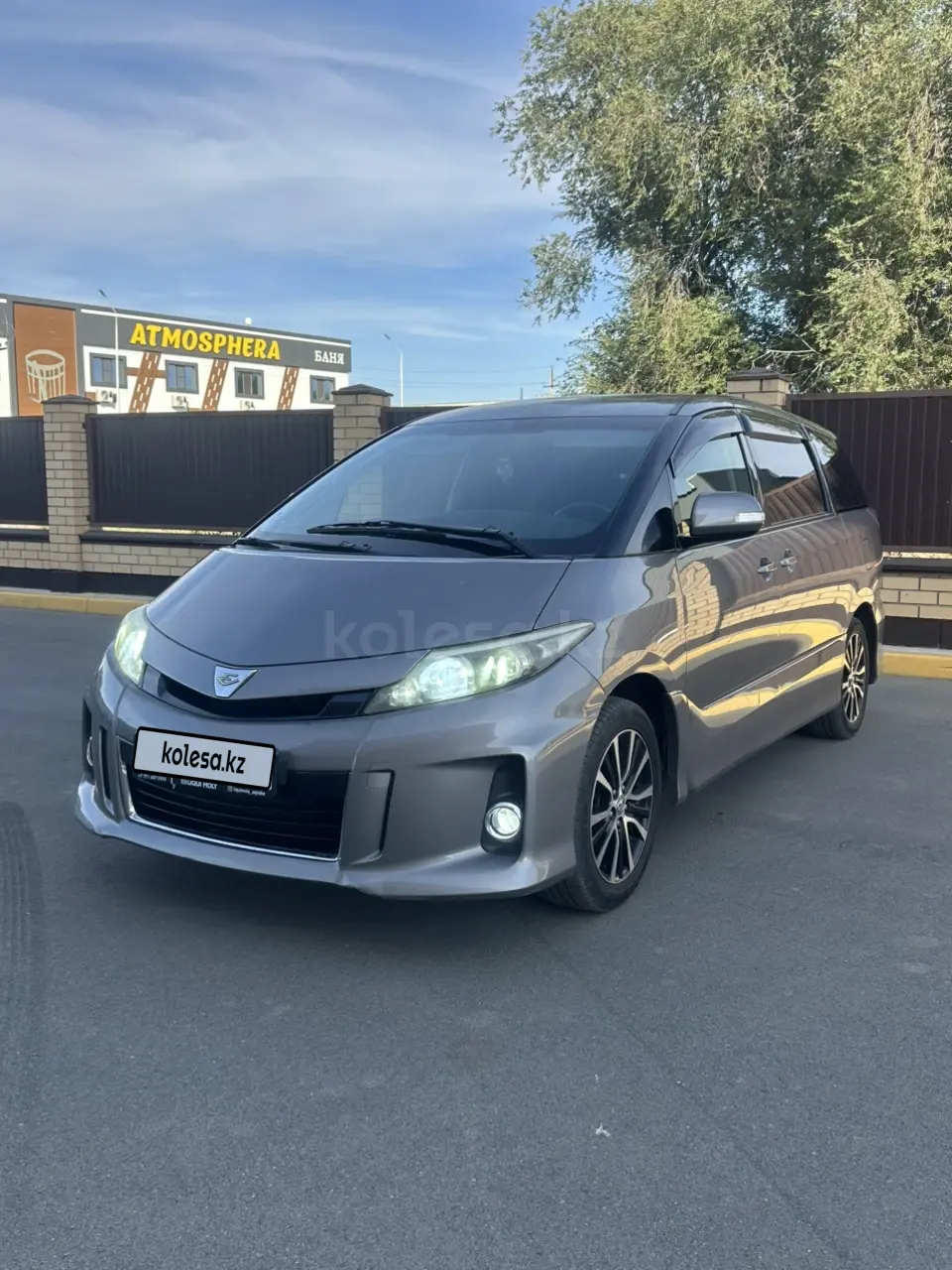 Toyota Previa, 2014