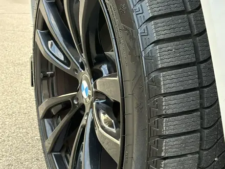 BMW X5 2017 года за 17 300 000 тг. в Алматы – фото 13