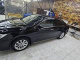 Toyota Camry 2014 года за 10 000 000 тг. в Атырау – фото 4