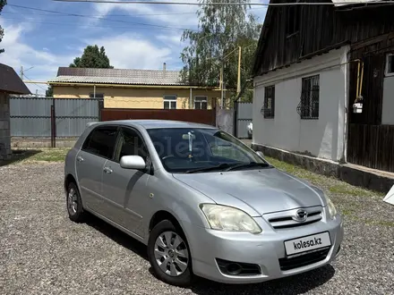 Toyota Corolla 2004 года за 2 900 000 тг. в Алматы – фото 3