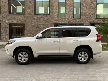 Toyota Land Cruiser Prado 2020 года за 26 500 000 тг. в Алматы – фото 3