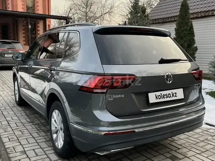 Volkswagen Tiguan 2017 года за 11 000 000 тг. в Алматы – фото 5