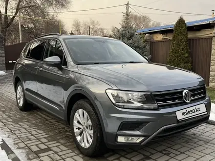Volkswagen Tiguan 2017 года за 11 000 000 тг. в Алматы – фото 2