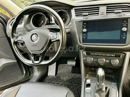 Volkswagen Tiguan 2017 года за 11 000 000 тг. в Алматы – фото 9