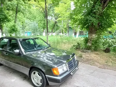 Mercedes-Benz E 230 1990 года за 1 700 000 тг. в Шымкент – фото 9