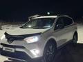 Toyota RAV4 2017 годаfor13 000 000 тг. в Астана – фото 2