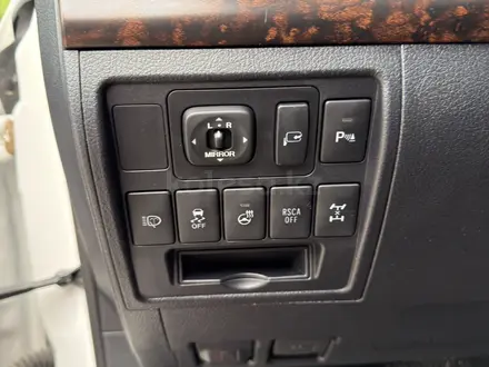 Toyota Land Cruiser 2014 года за 23 490 000 тг. в Алматы – фото 26