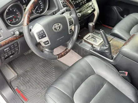 Toyota Land Cruiser 2014 года за 23 490 000 тг. в Алматы – фото 25