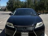 Lexus ES 300h 2013 годаүшін10 500 000 тг. в Актау – фото 2