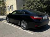 Lexus ES 300h 2013 годаүшін10 500 000 тг. в Актау – фото 5