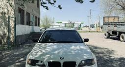 BMW 325 2003 годаүшін4 500 000 тг. в Тараз