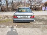 Mercedes-Benz E 200 1988 годаүшін800 000 тг. в Алматы – фото 2