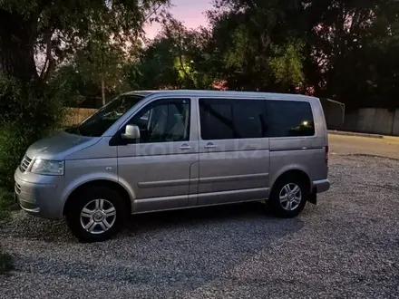 Volkswagen Multivan 2006 года за 7 700 000 тг. в Тараз – фото 3