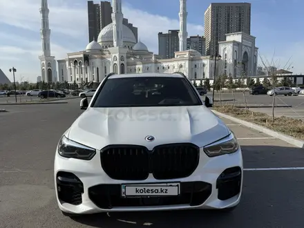 BMW X5 2022 года за 41 500 000 тг. в Астана – фото 15