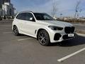 BMW X5 2022 года за 41 500 000 тг. в Астана – фото 2