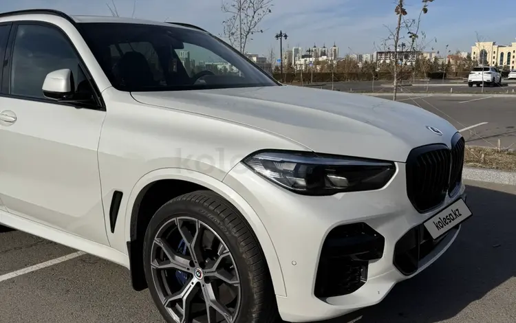 BMW X5 2022 года за 41 500 000 тг. в Астана