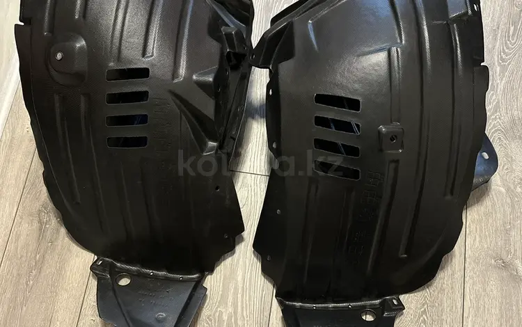 Подкрыльник Nissan Qashqai 2007-2012 за 10 000 тг. в Алматы