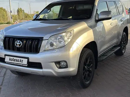 Toyota Land Cruiser Prado 2013 года за 15 609 000 тг. в Астана