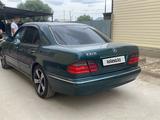 Mercedes-Benz E 320 1999 годаfor4 600 000 тг. в Кызылорда