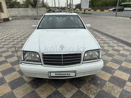Mercedes-Benz S 320 1997 года за 12 000 000 тг. в Алматы – фото 18