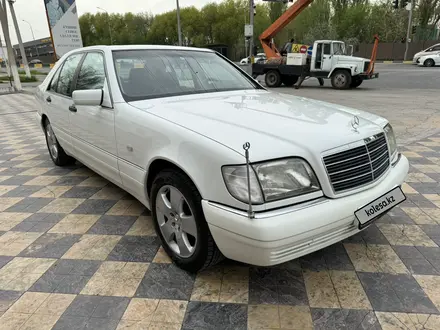 Mercedes-Benz S 320 1997 года за 12 000 000 тг. в Алматы – фото 28