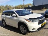 Toyota Highlander 2015 годаүшін14 700 000 тг. в Уральск – фото 3