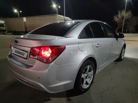 Chevrolet Cruze 2013 года за 3 700 000 тг. в Уральск – фото 4