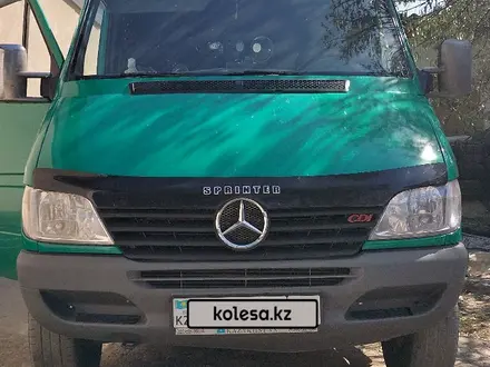 Mercedes-Benz Sprinter 2005 года за 4 900 000 тг. в Туркестан – фото 2