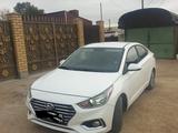 Hyundai Accent 2018 года за 7 074 000 тг. в Аягоз – фото 2