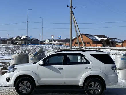 Toyota Fortuner 2015 года за 16 000 000 тг. в Атырау – фото 2