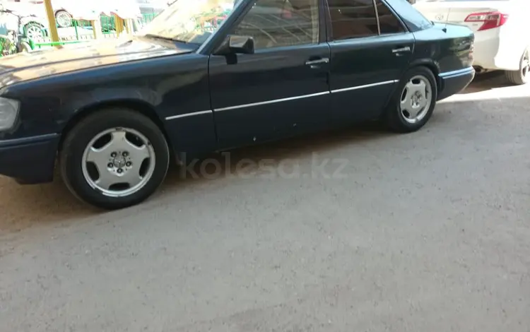 Mercedes-Benz E 220 1994 годаүшін1 400 000 тг. в Астана