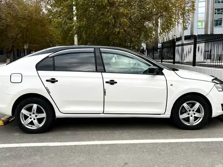 Skoda Rapid 2014 года за 4 700 000 тг. в Атырау – фото 5