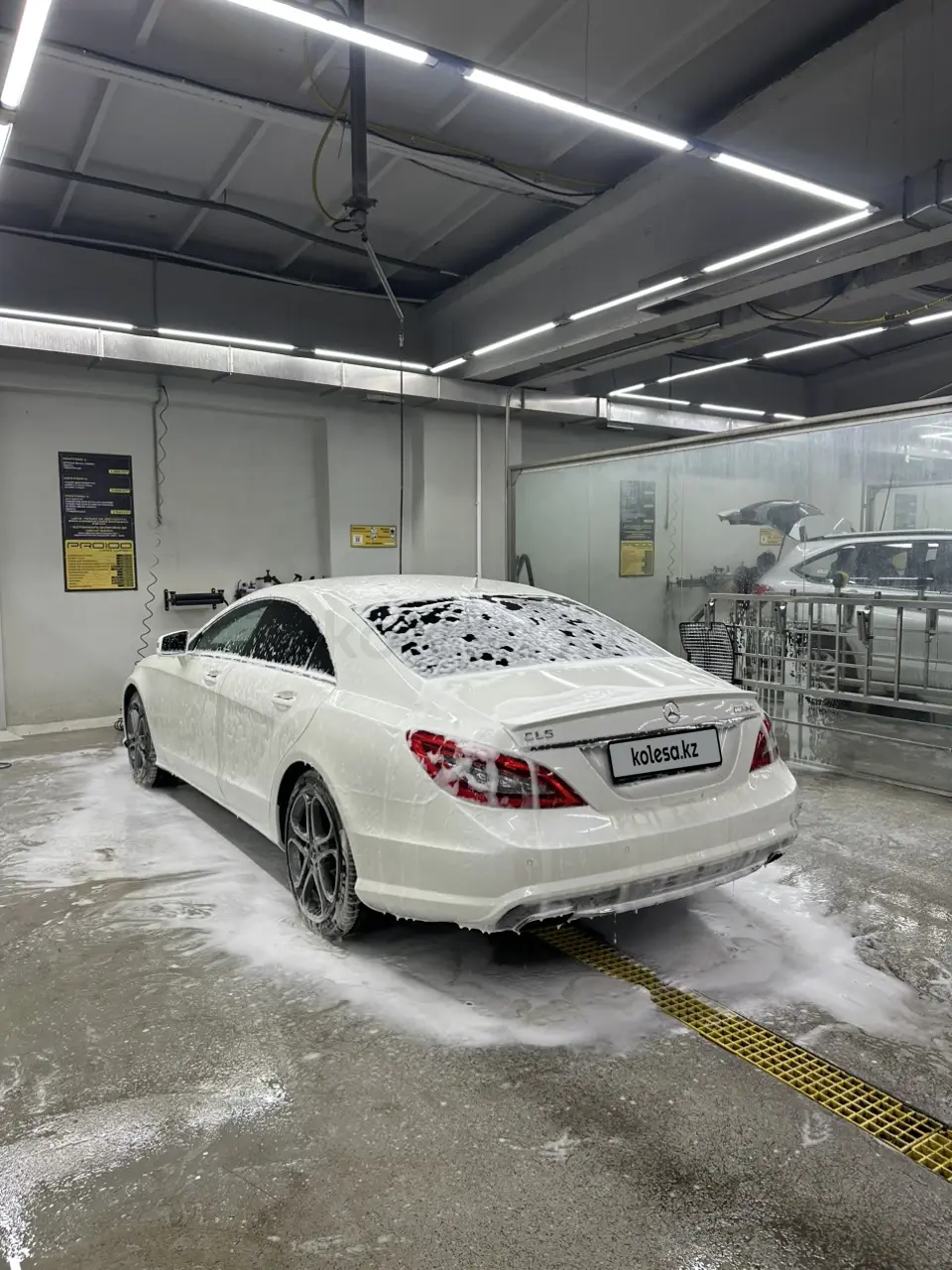 Mercedes-Benz CLS-Class, 2012