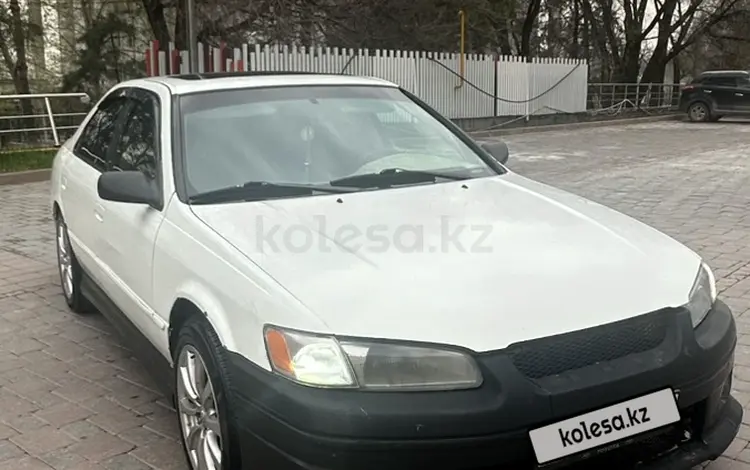 Toyota Camry 1998 годаүшін2 900 000 тг. в Алматы