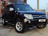 Mitsubishi Pajero 2007 годаүшін6 800 000 тг. в Актау – фото 2