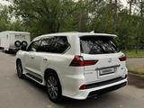 Lexus LX 570 2016 года за 44 500 000 тг. в Алматы – фото 4