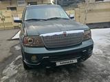 Lincoln Navigator 2004 года за 7 500 000 тг. в Алматы – фото 2