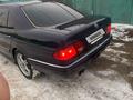 Mercedes-Benz E 230 1995 года за 1 900 000 тг. в Алматы – фото 2