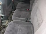 Volkswagen Sharan 2002 годаүшін3 100 000 тг. в Уральск – фото 4